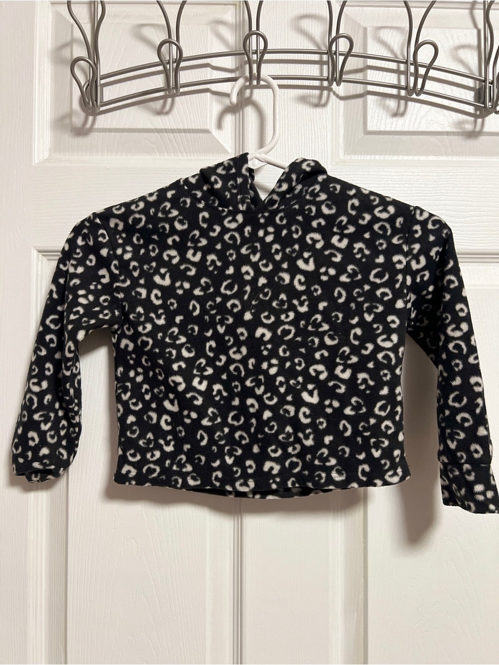 Jumping Beans 🩷Black & White Leopard Hooded Fleece Pullover